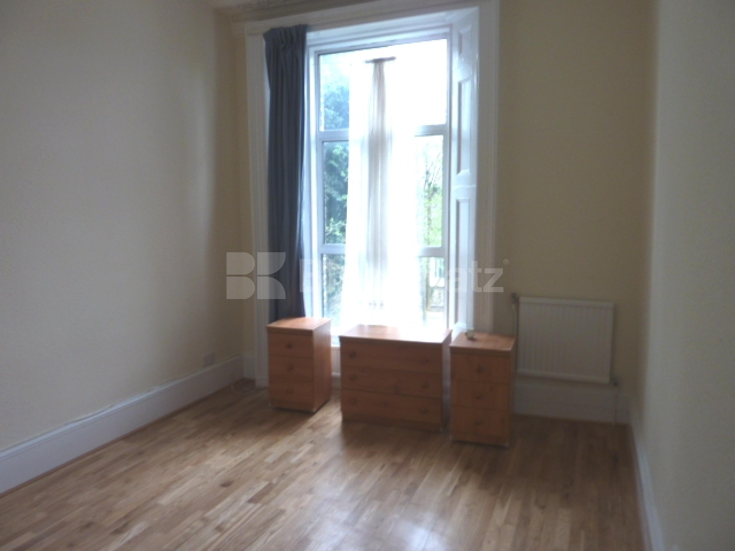 			CAMDEN SQUARE!!, 1 Bedroom, 1 bath, 1 reception Flat			 North Villas, CAMDEN SQUARE NW1